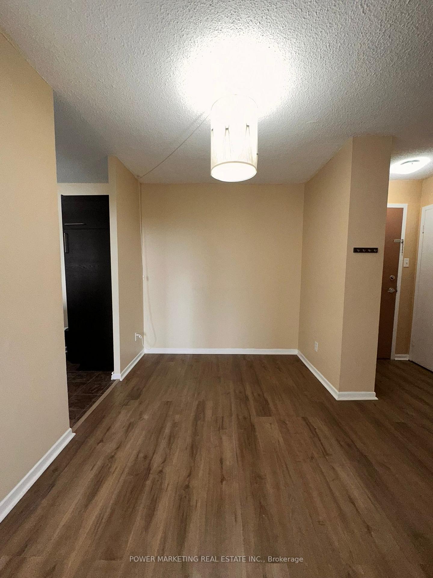 900 DYNES Road 807, Mooneys Bay - Carleton Heights and Area — photo 4 of 5