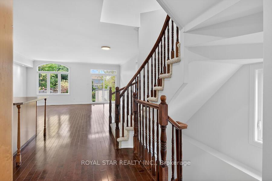 312 Parkin Circle, Blossom Park - Airport and Area — photo 5 of 5