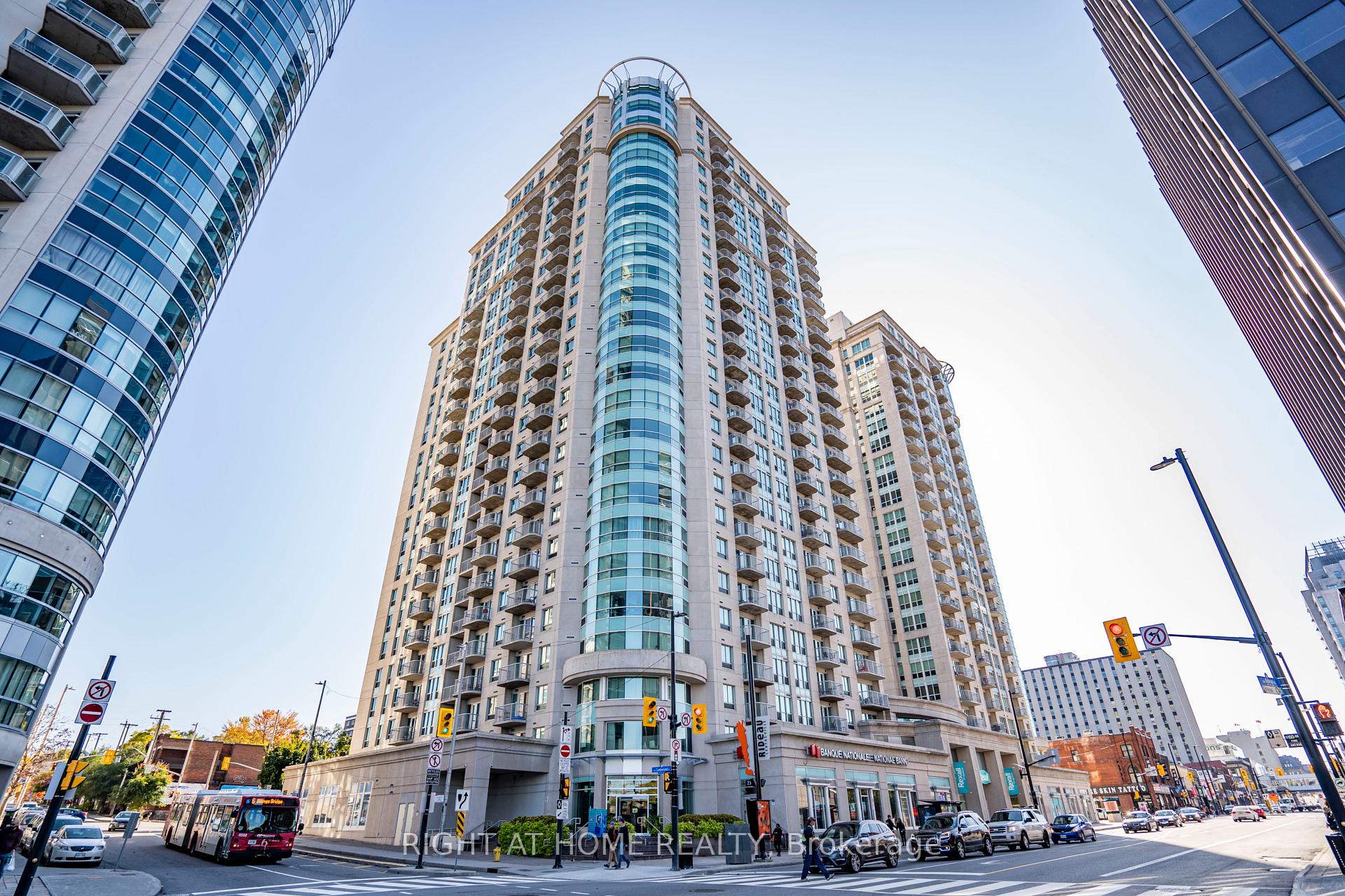 234 Rideau Street 1805, Lower Town - Sandy Hill, ON K1V 0A9 — Lower Town - Sandy Hill, Ontario