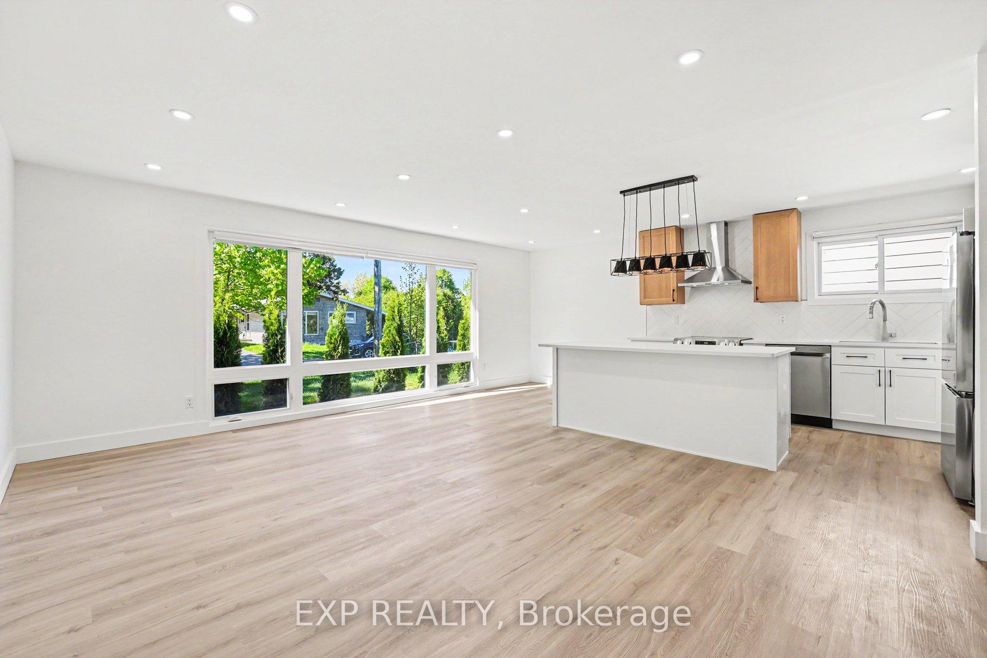 1273 Ridgemont Avenue, Hunt Club - South Keys and Area — photo 4 of 5