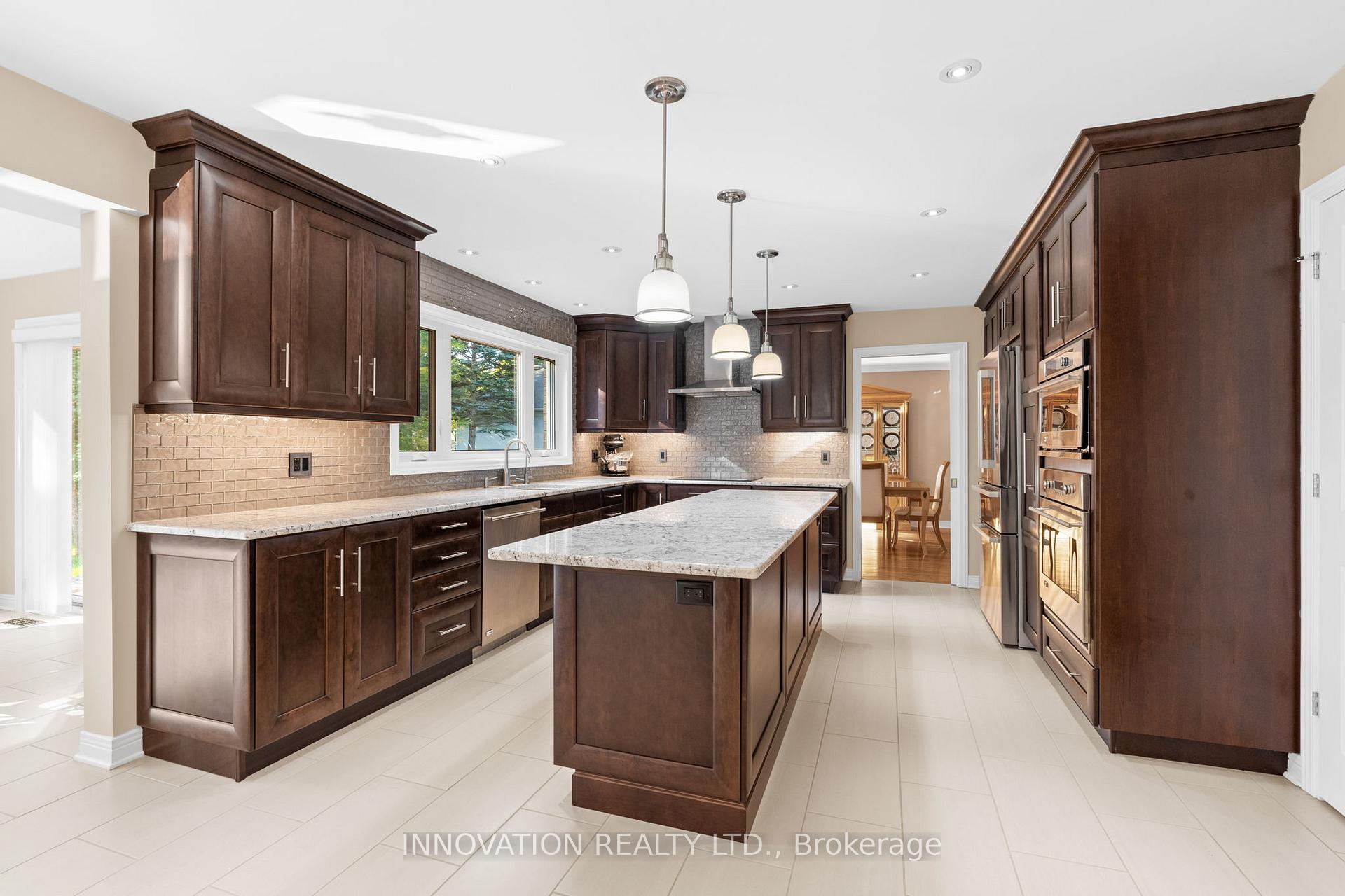 1410 Sherruby Way, Kanata — photo 5 of 5