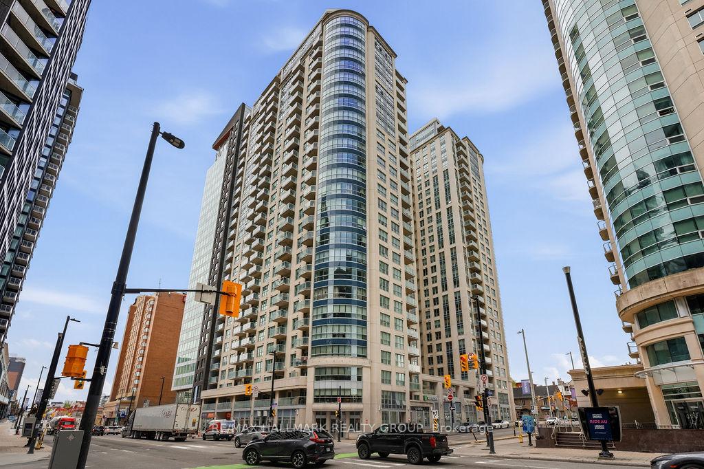 242 Rideau Street 1406, Lower Town - Sandy Hill, ON K1N 0B7 — Lower Town - Sandy Hill, Ontario