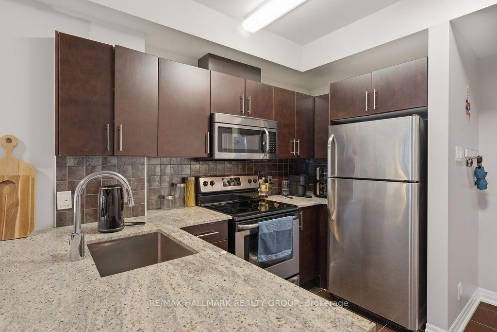 242 Rideau Street 1406, Lower Town - Sandy Hill — photo 4 of 5