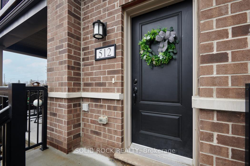 512 Pilot Private, Kanata — photo 2 of 5