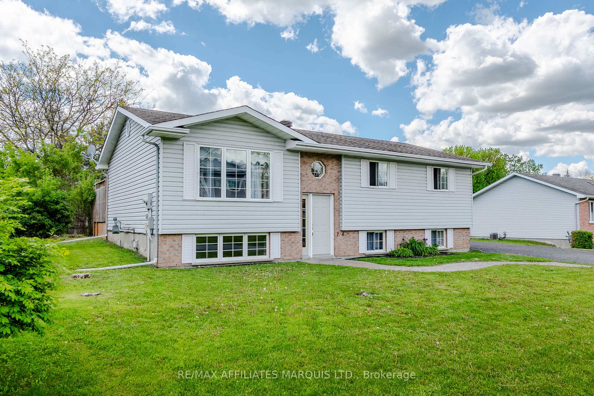 74 Columbia Avenue, South Stormont — photo 5 of 5