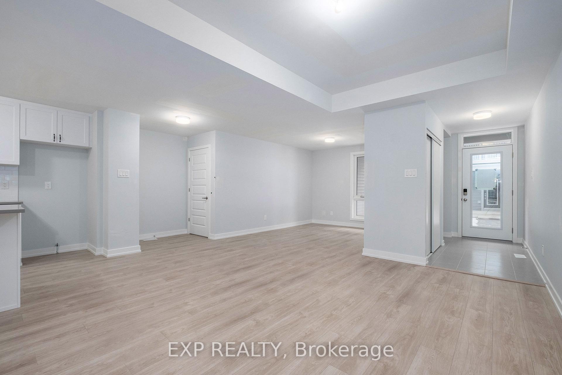 6547 Linseed Road, Kanata — photo 4 of 5