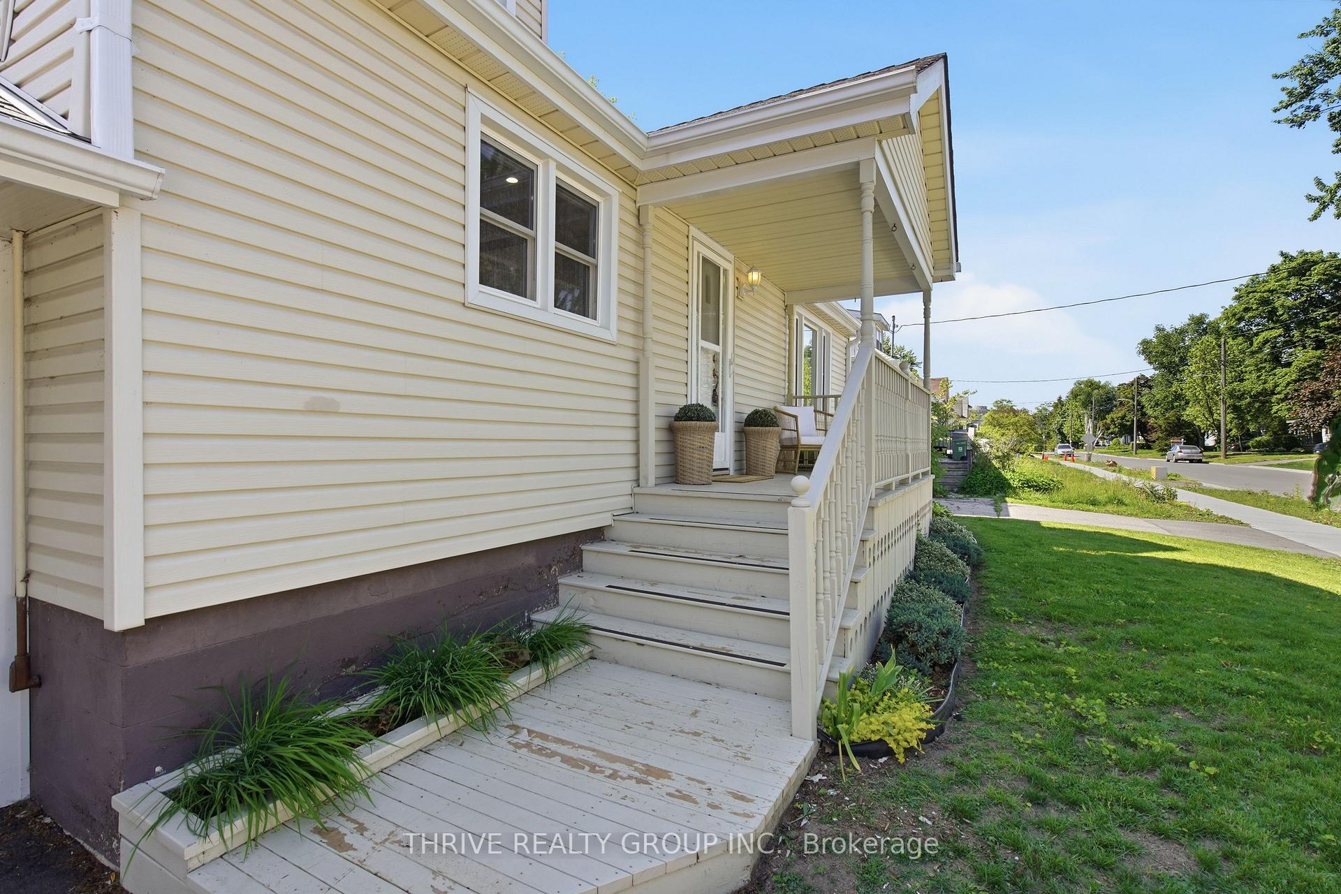 110 Foster Avenue, London North — photo 4 of 5
