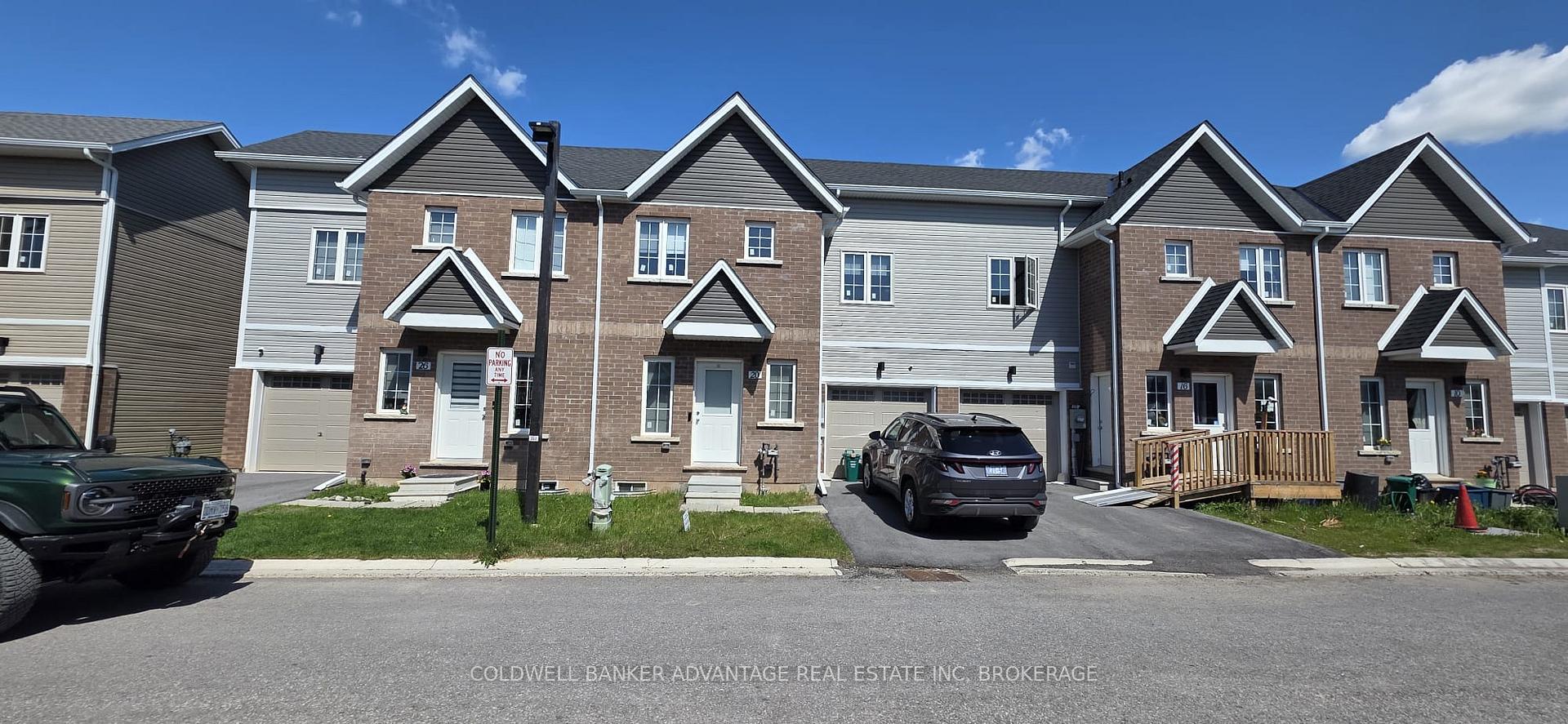 20 Waterleaf Trail, Welland, ON L3C 1T9 — Welland, Ontario