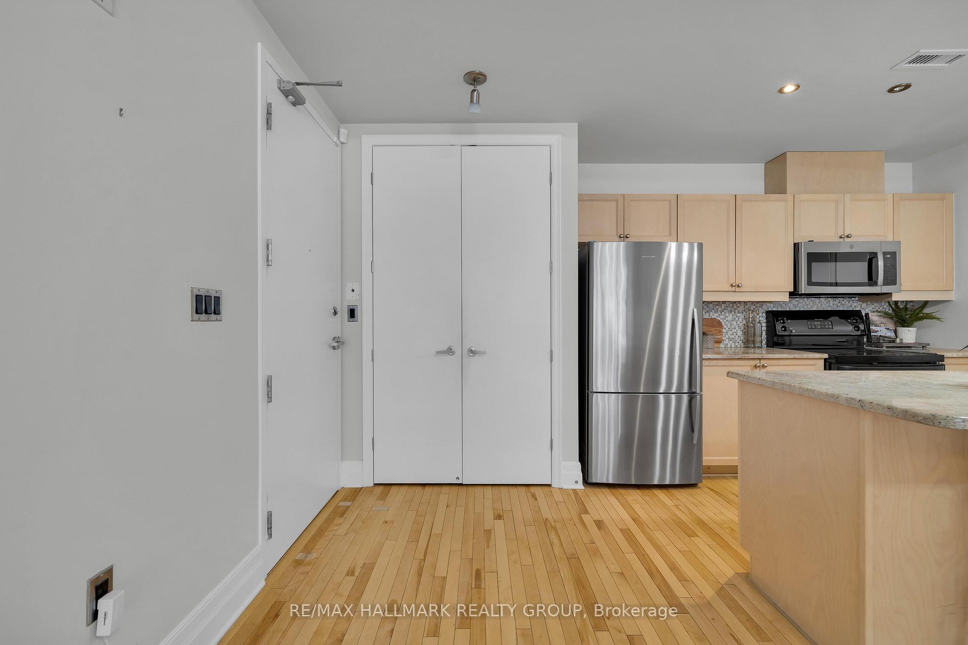 260 Besserer Street 203, Lower Town - Sandy Hill — photo 5 of 5