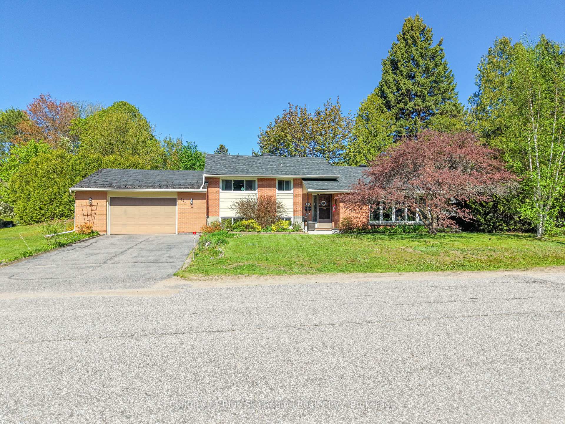 592 Birchwood Road, North Bay — photo 3 of 5