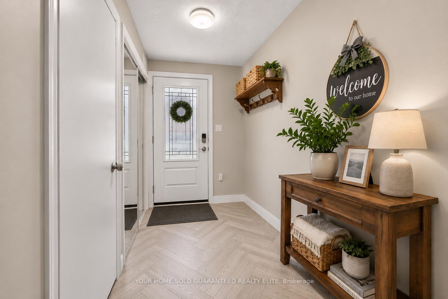 91 Livingston Avenue 4, Grimsby — photo 3 of 5