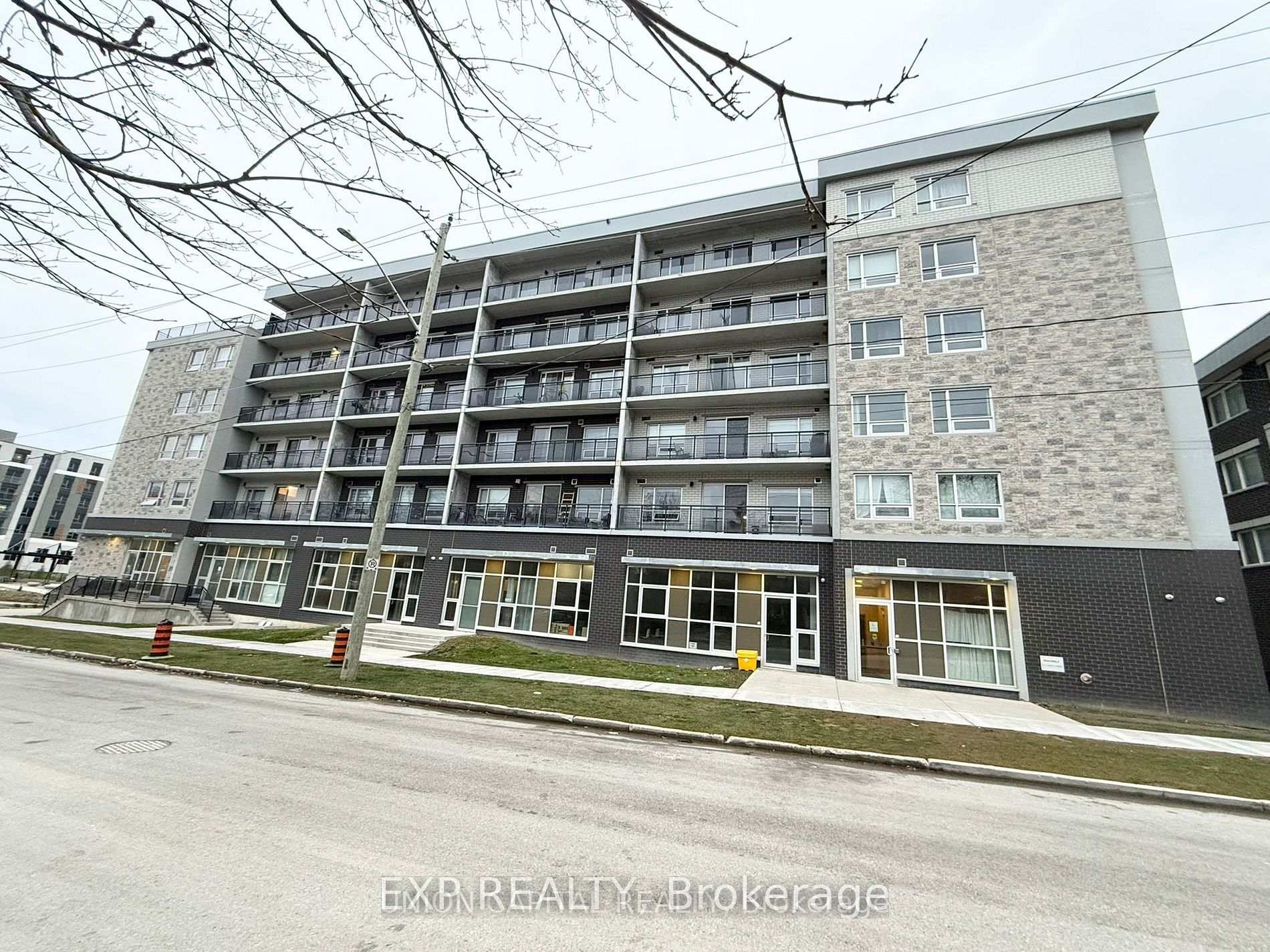 275 Larch Street F101, Waterloo, ON N2L 0J3 — Waterloo, Ontario