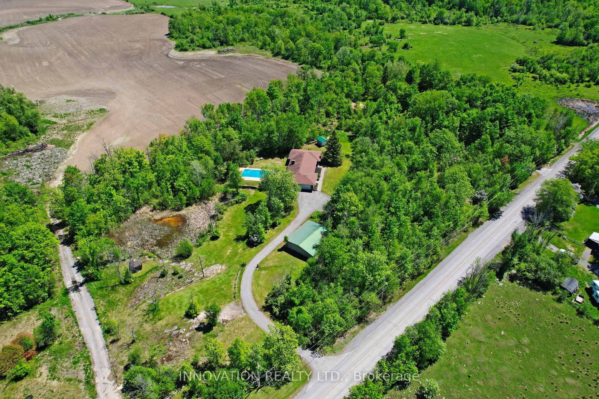 2320 Old Second Line Road, Kanata — photo 4 of 5