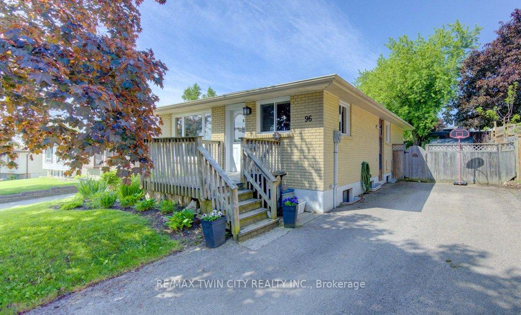 96 Scott Road, Cambridge, ON N3C 2X7 — Cambridge, Ontario