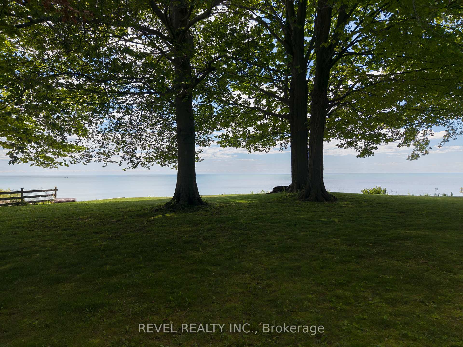 709 Nelson Street W, Norfolk — photo 2 of 5