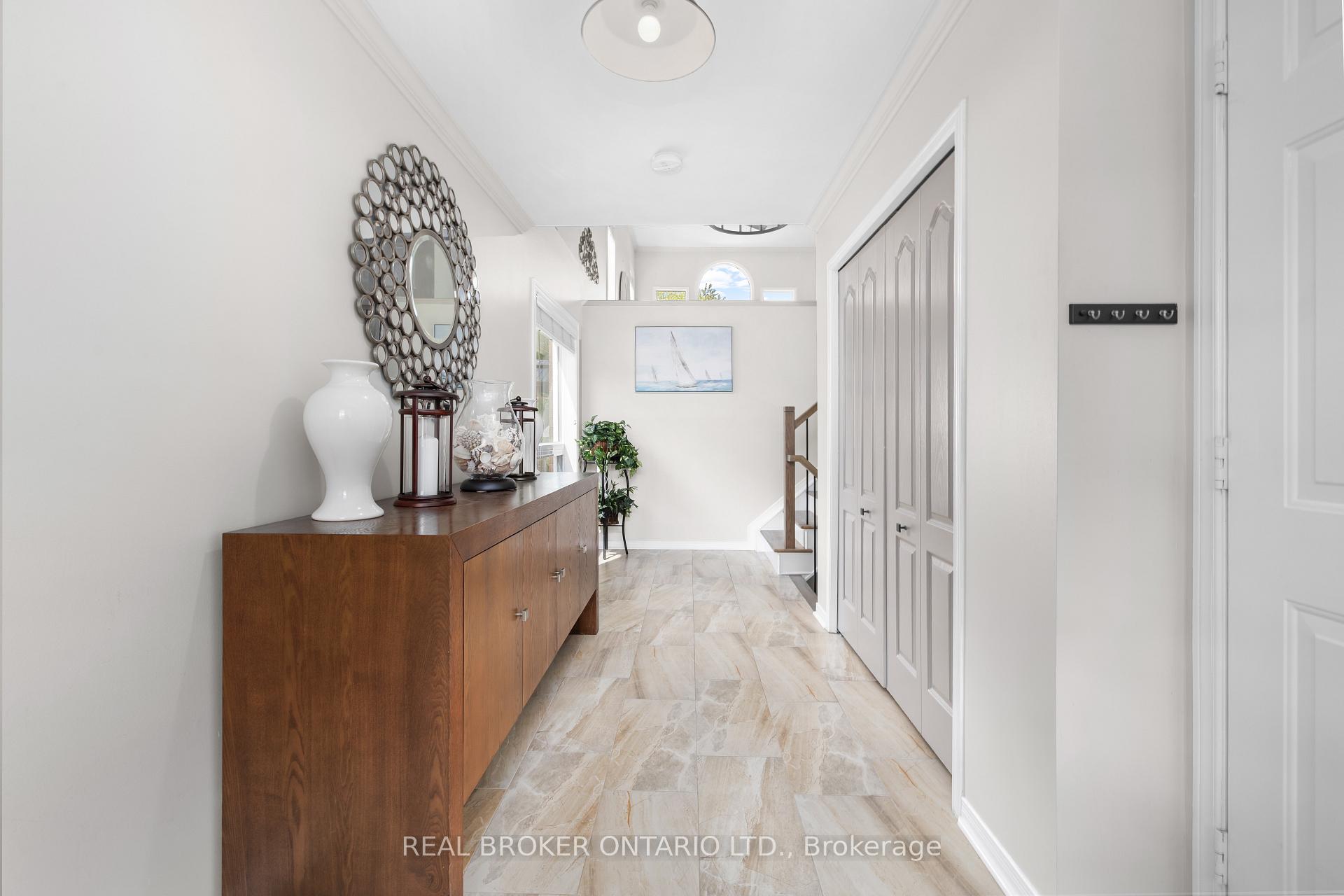 124 Macassa Circle, Kanata — photo 4 of 5