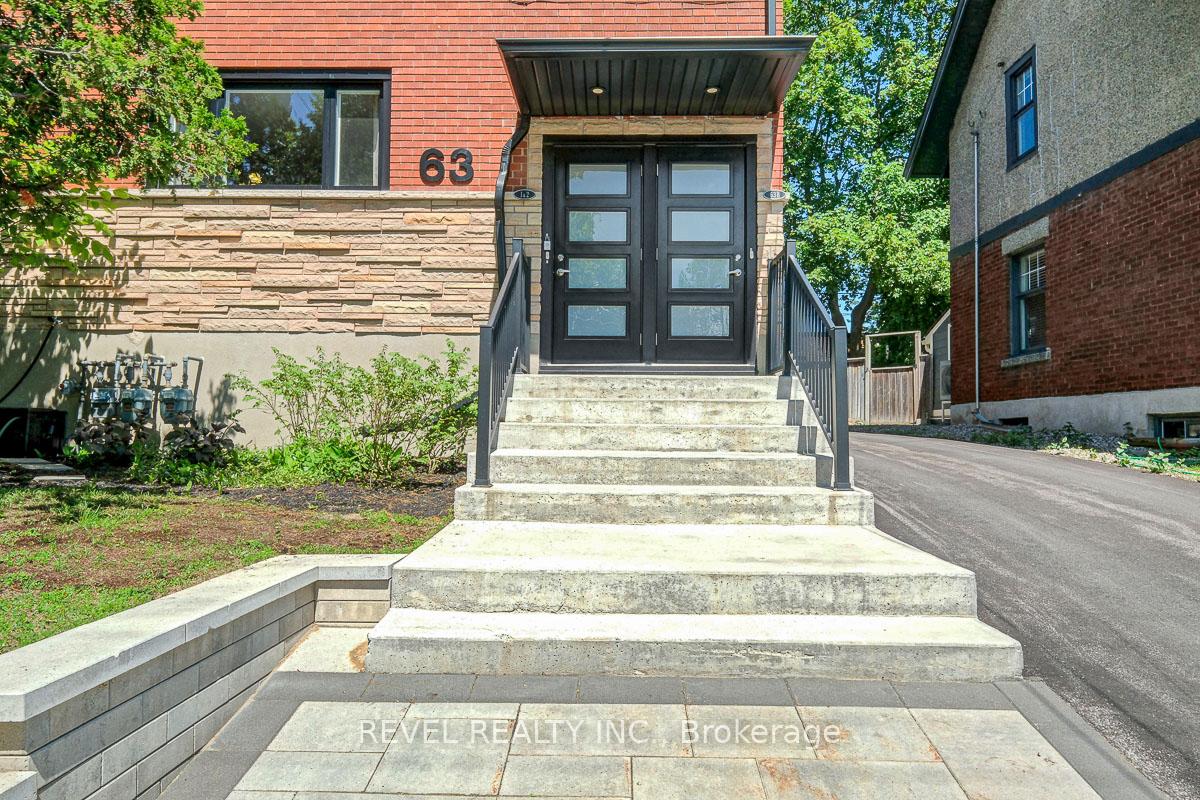 63 Findlay Avenue, Glebe - Ottawa East and Area — photo 3 of 5