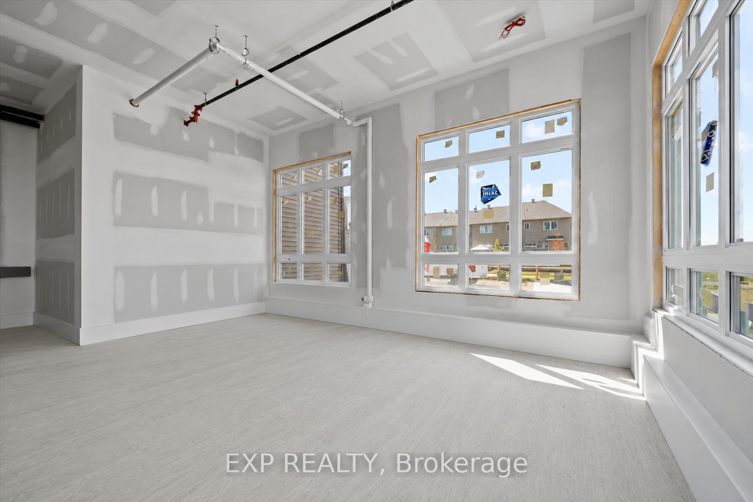 1020 March Road 1, Kanata — photo 4 of 5