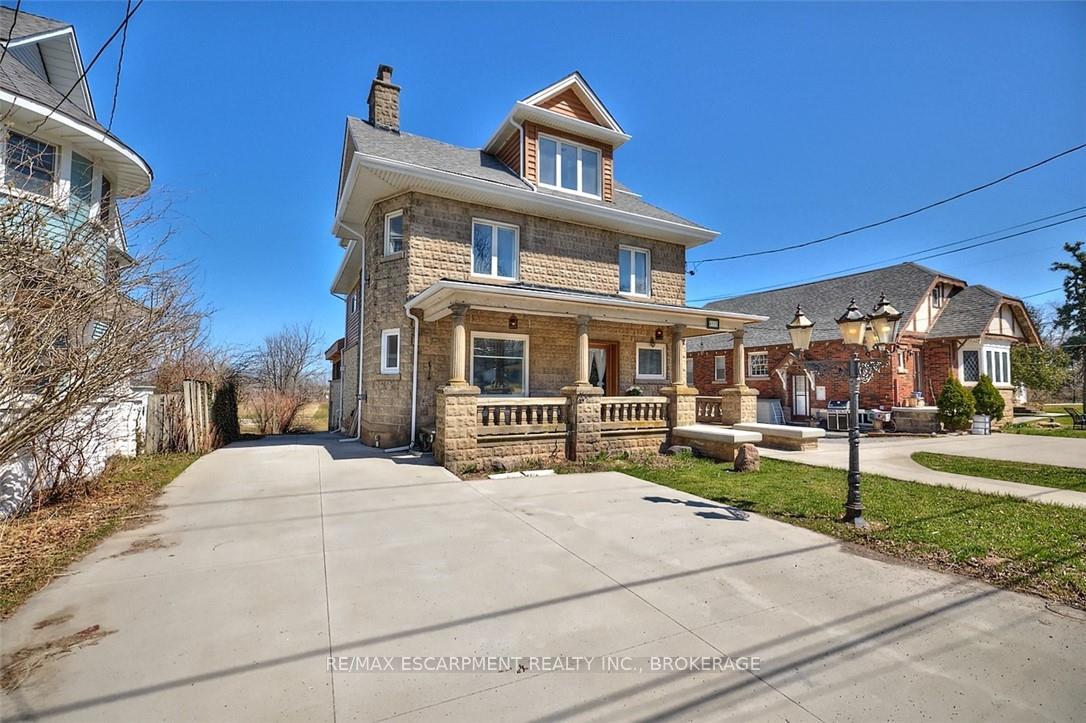 4915 King Street, Lincoln — photo 2 of 5