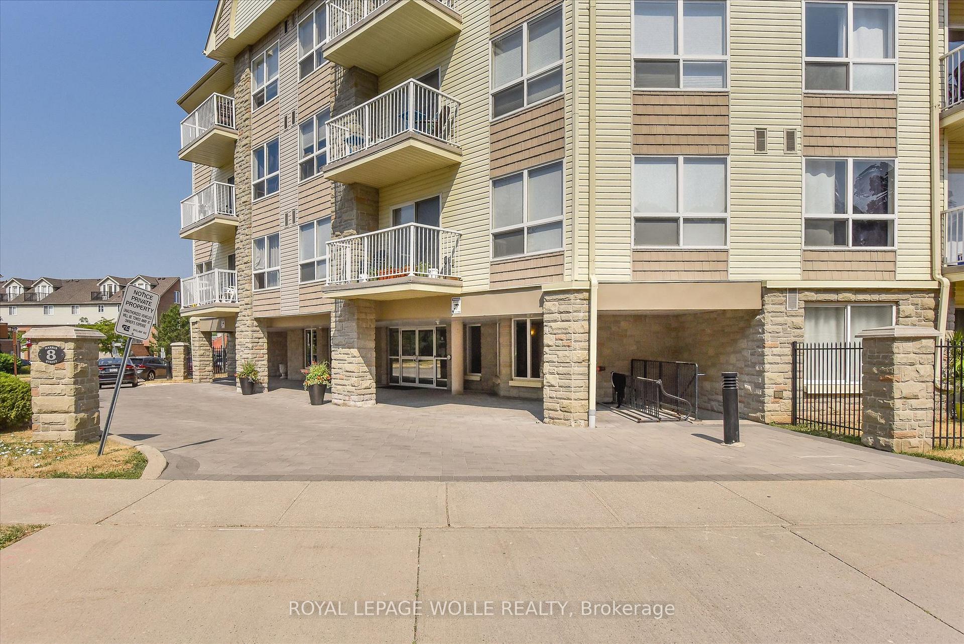 8 Harris Street 318, Cambridge — photo 3 of 5