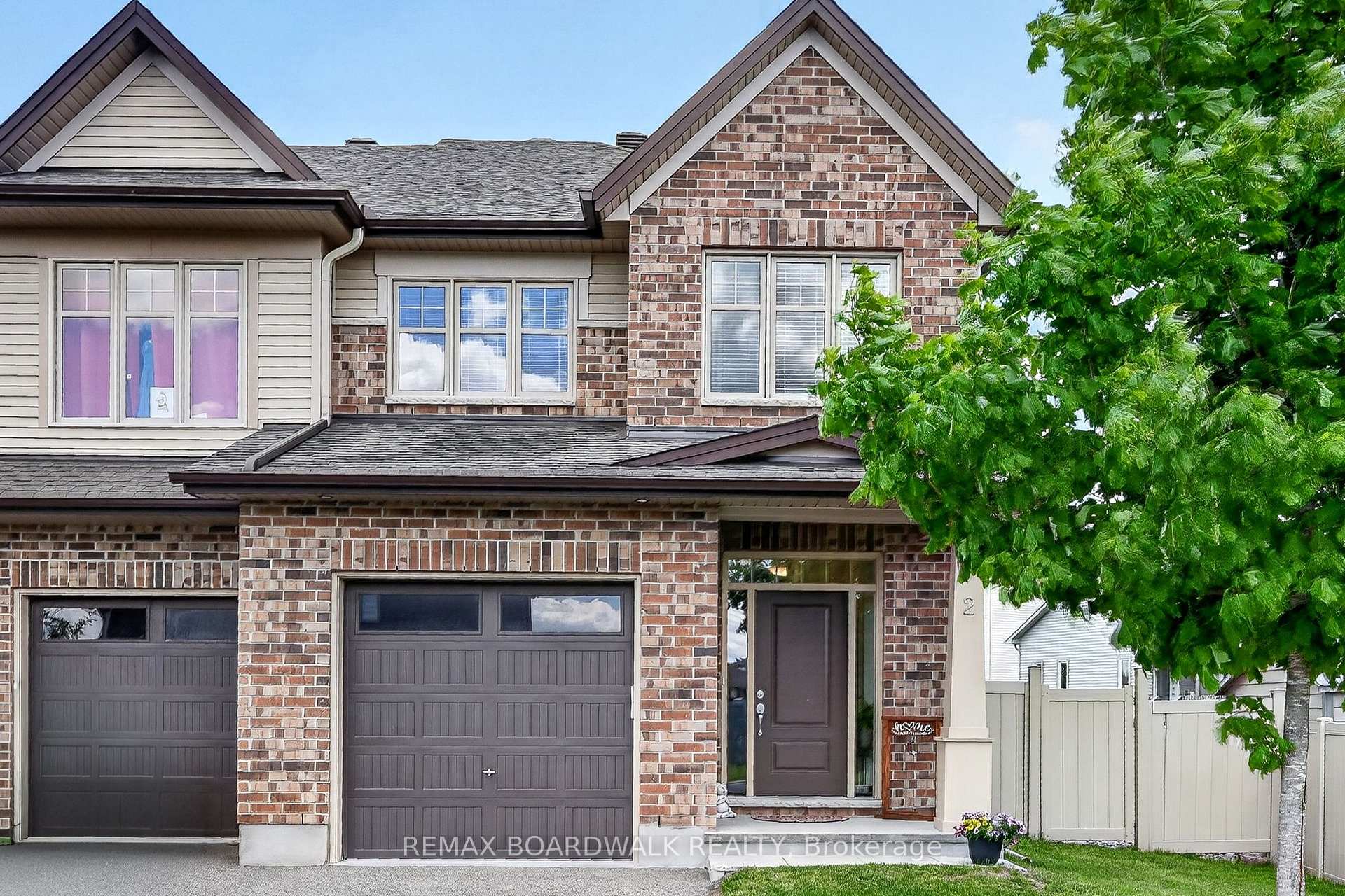 2 Duncanville Street, Russell, ON K4R 1E5 — Russell, Ontario