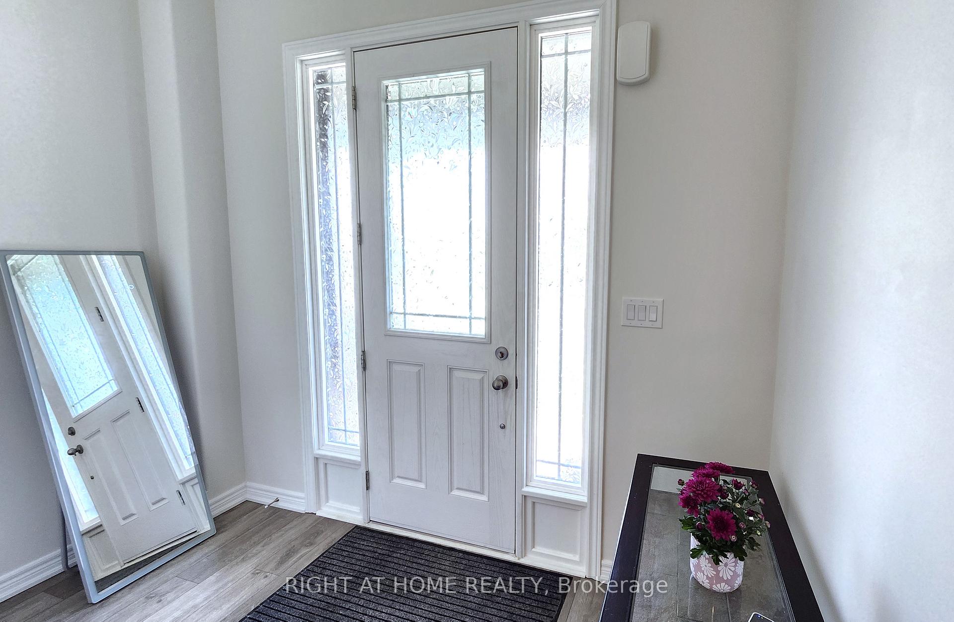 1120 Rippingale Trail, Peterborough — photo 3 of 5