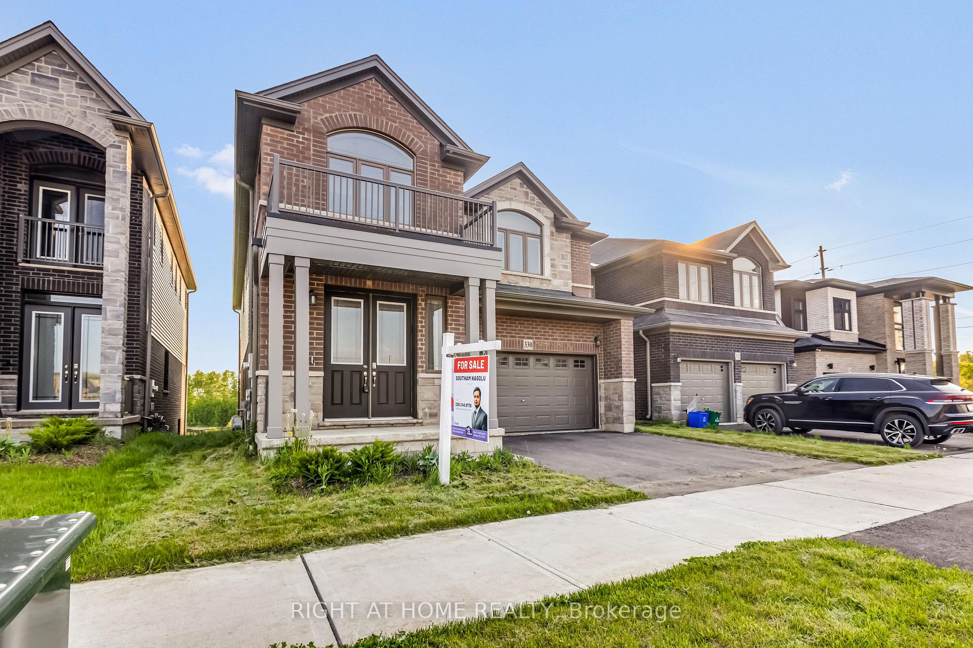 330 Gillespie Drive, Brantford — photo 4 of 5