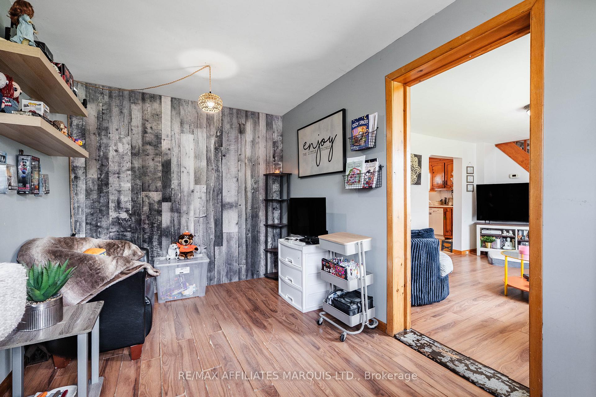 22 Frost Avenue, South Stormont — photo 4 of 5