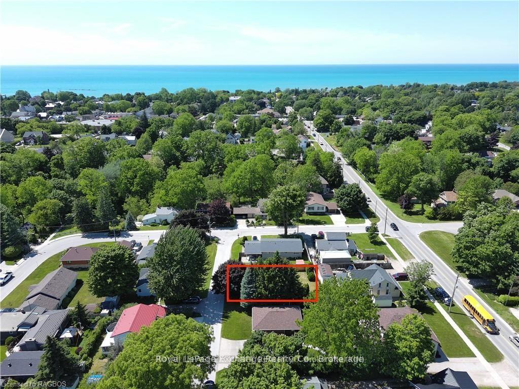 409 Wall Street, Kincardine — photo 4 of 5