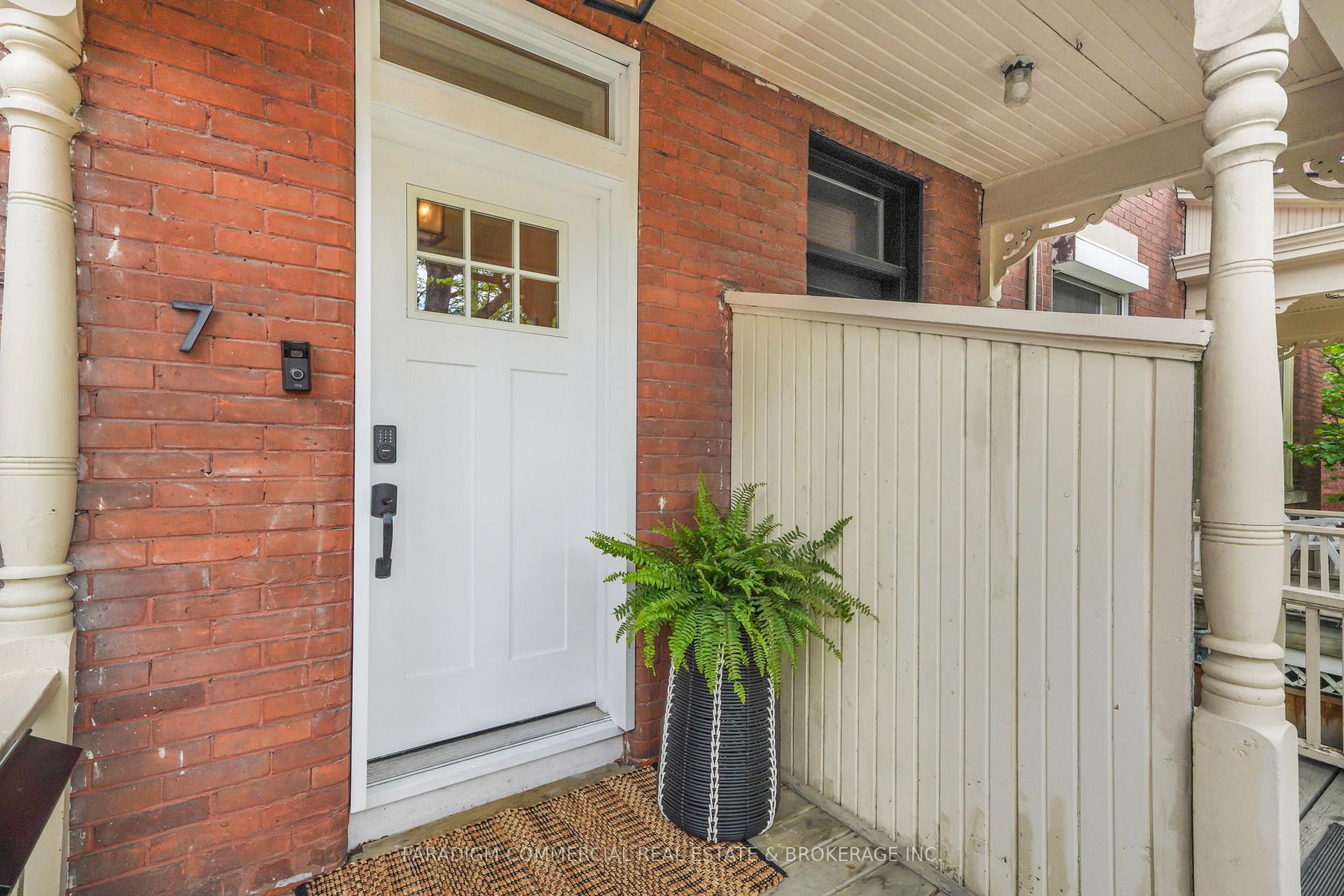 7 Craig Street, Glebe - Ottawa East and Area — photo 3 of 5