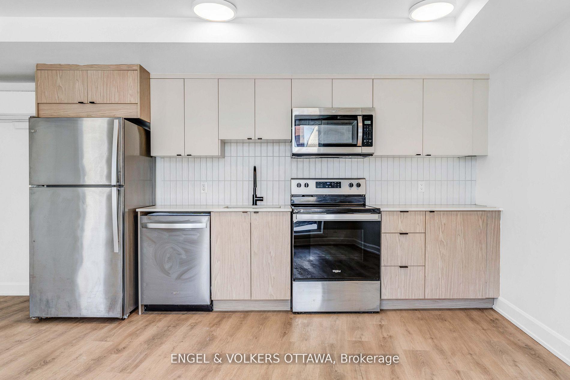 156 Fifth Avenue 3, Glebe - Ottawa East and Area — photo 4 of 5