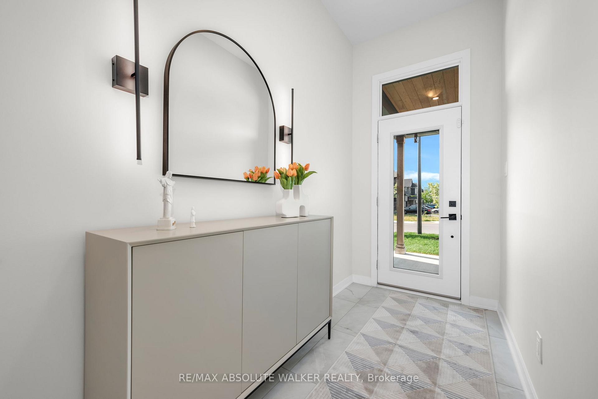 515 Paakanaak Avenue, Blossom Park - Airport and Area — photo 3 of 5