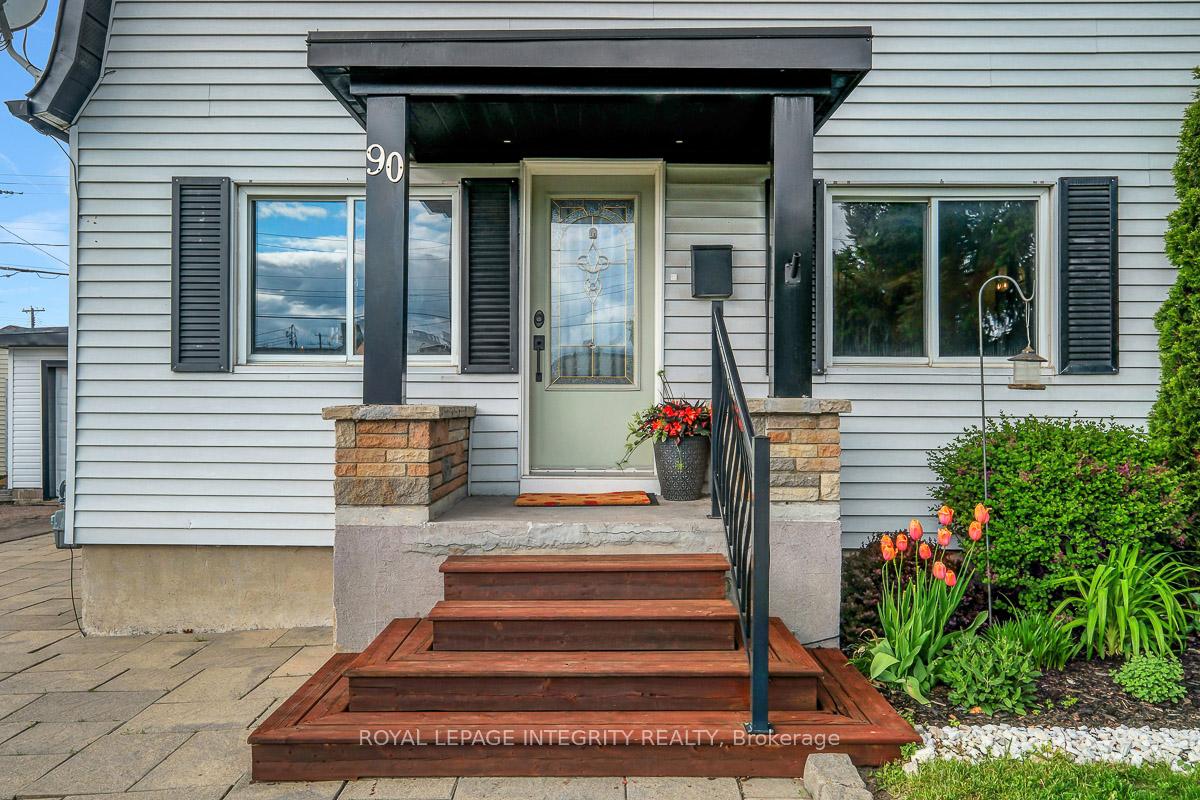 90 First Avenue, Arnprior — photo 3 of 5