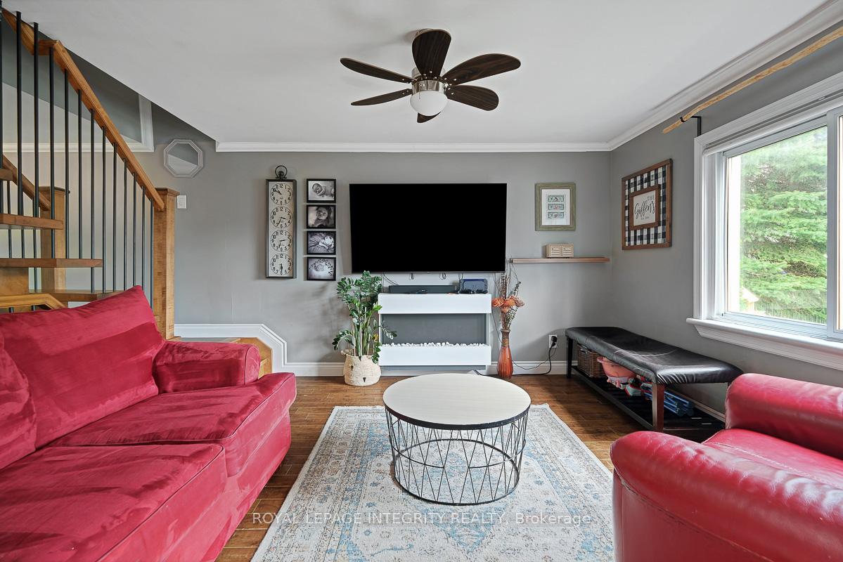 90 First Avenue, Arnprior — photo 5 of 5
