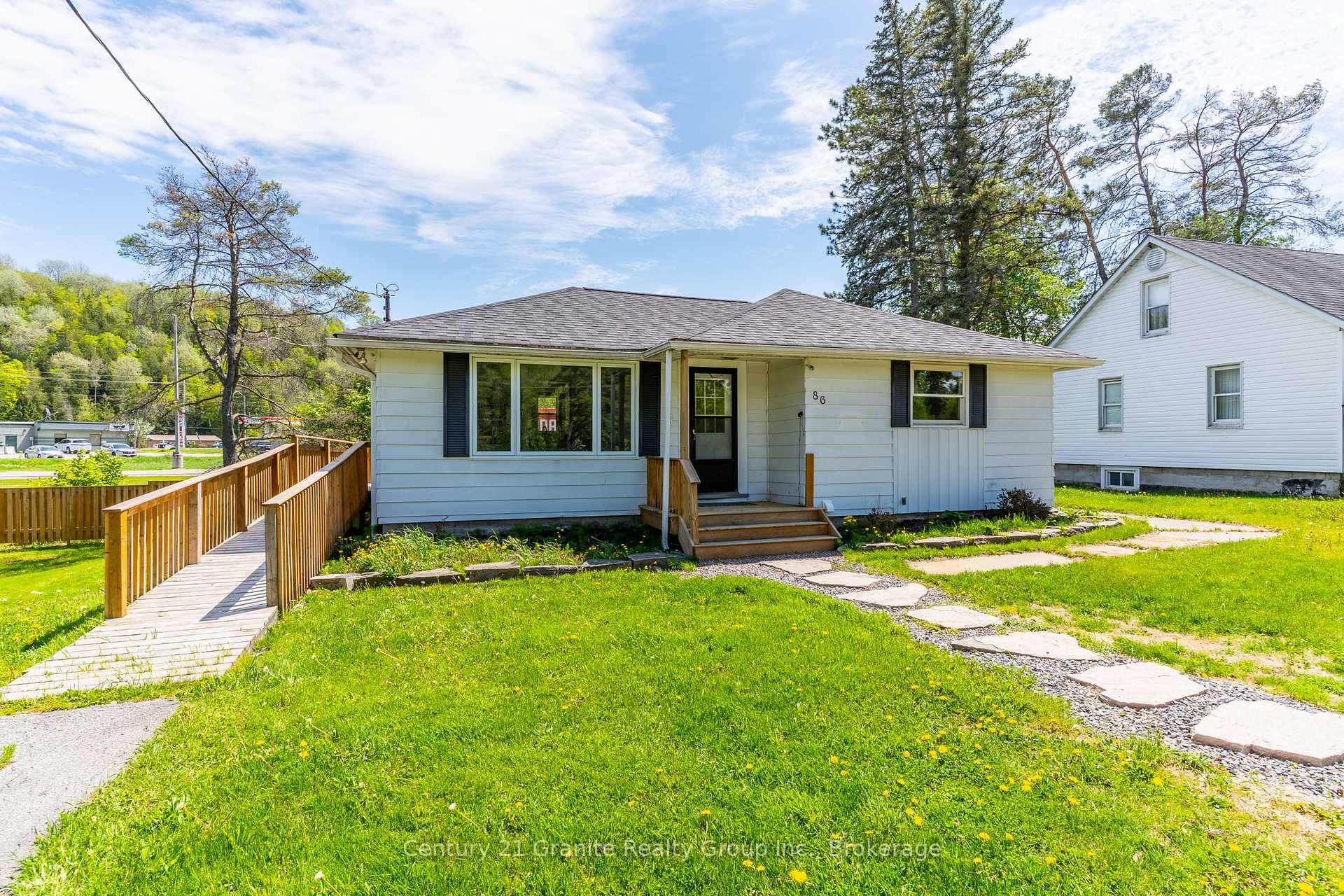 86 WATER Street, Minden Hills, ON K0M 2K0 — Minden Hills, Ontario
