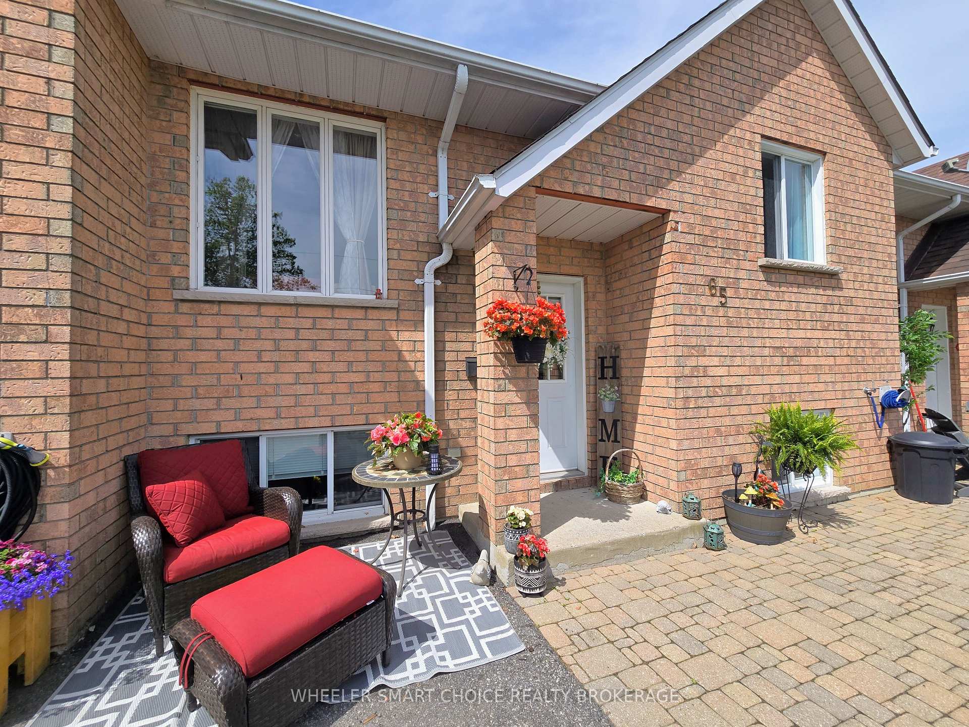 65 Farran Drive, South Stormont — photo 2 of 5