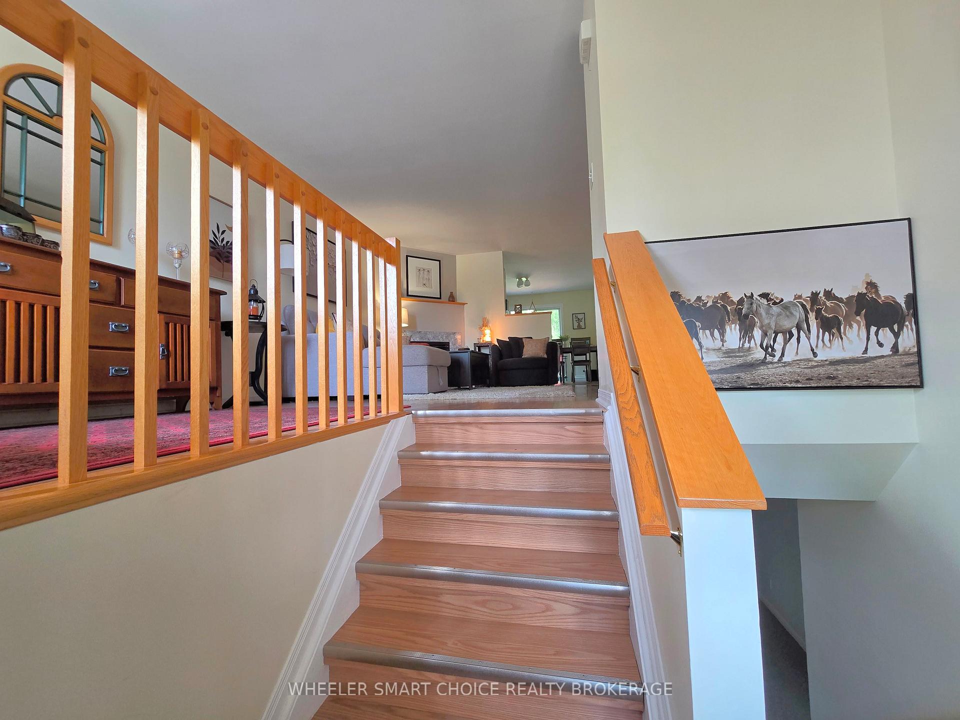 65 Farran Drive, South Stormont — photo 4 of 5