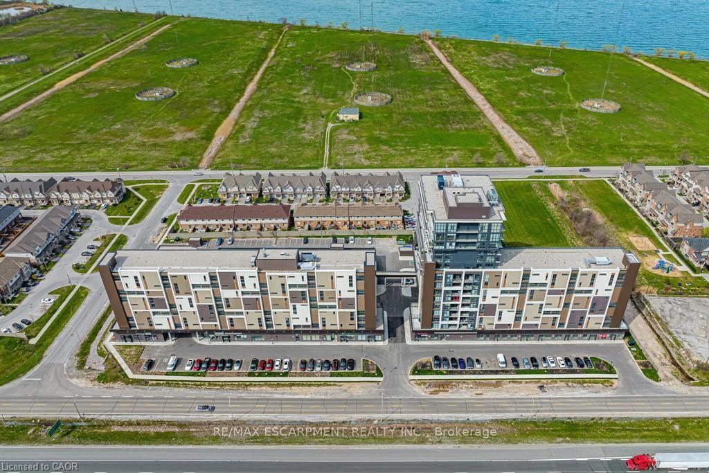 550 North Service Road 609, Grimsby — photo 4 of 5