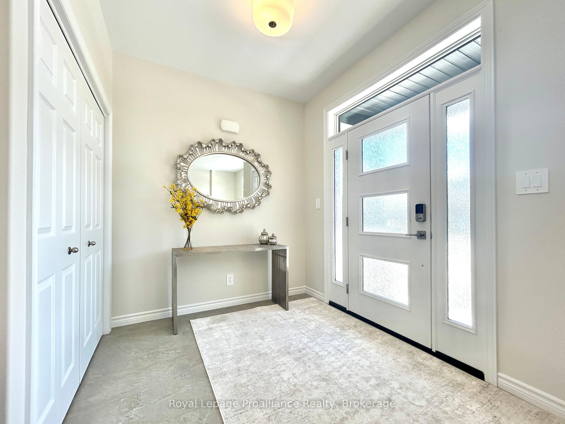 91 Athabaska Drive, Belleville — photo 3 of 5