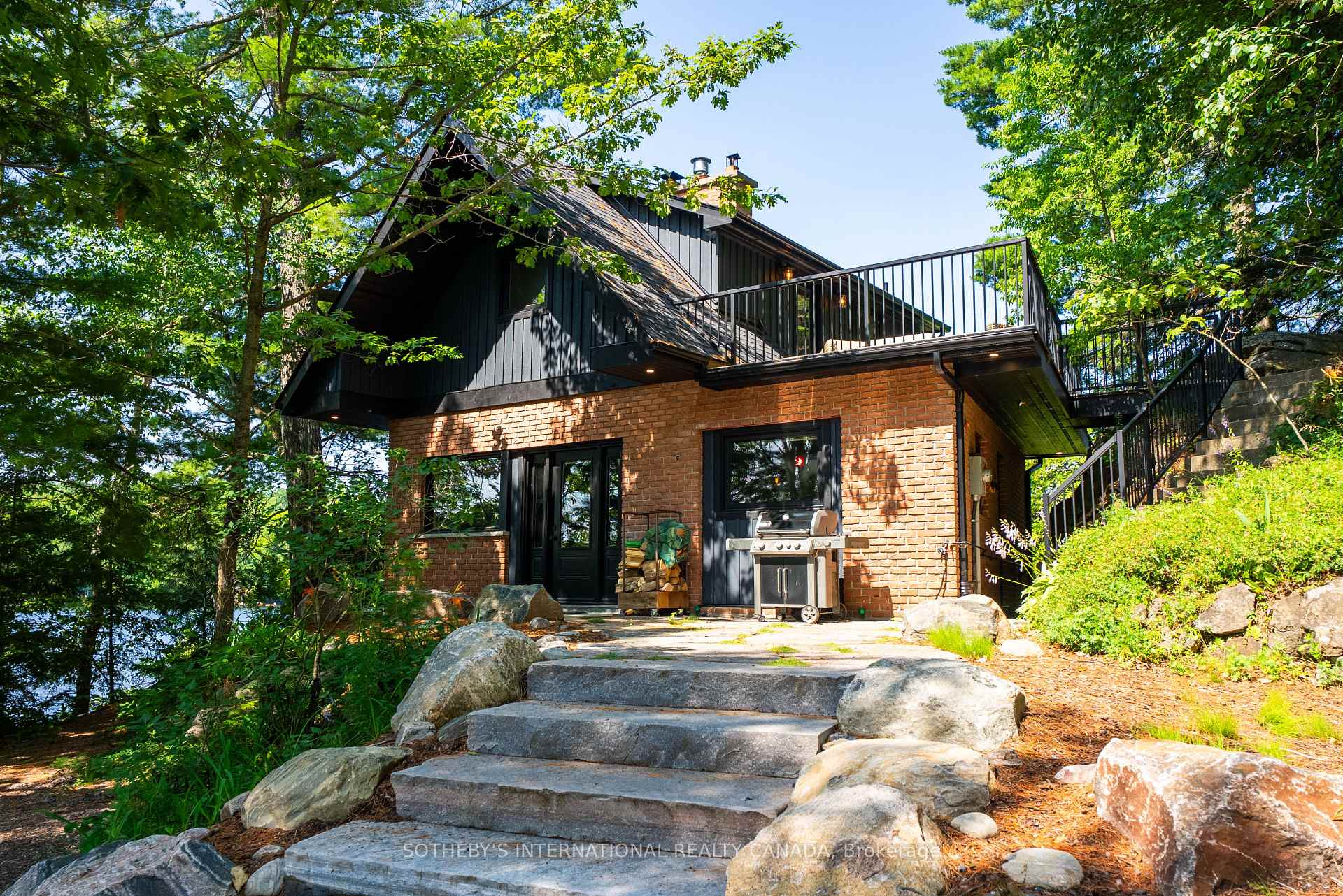 1023 McCabe Road, Lake of Bays, ON P0B 1A0 — Lake of Bays, Ontario