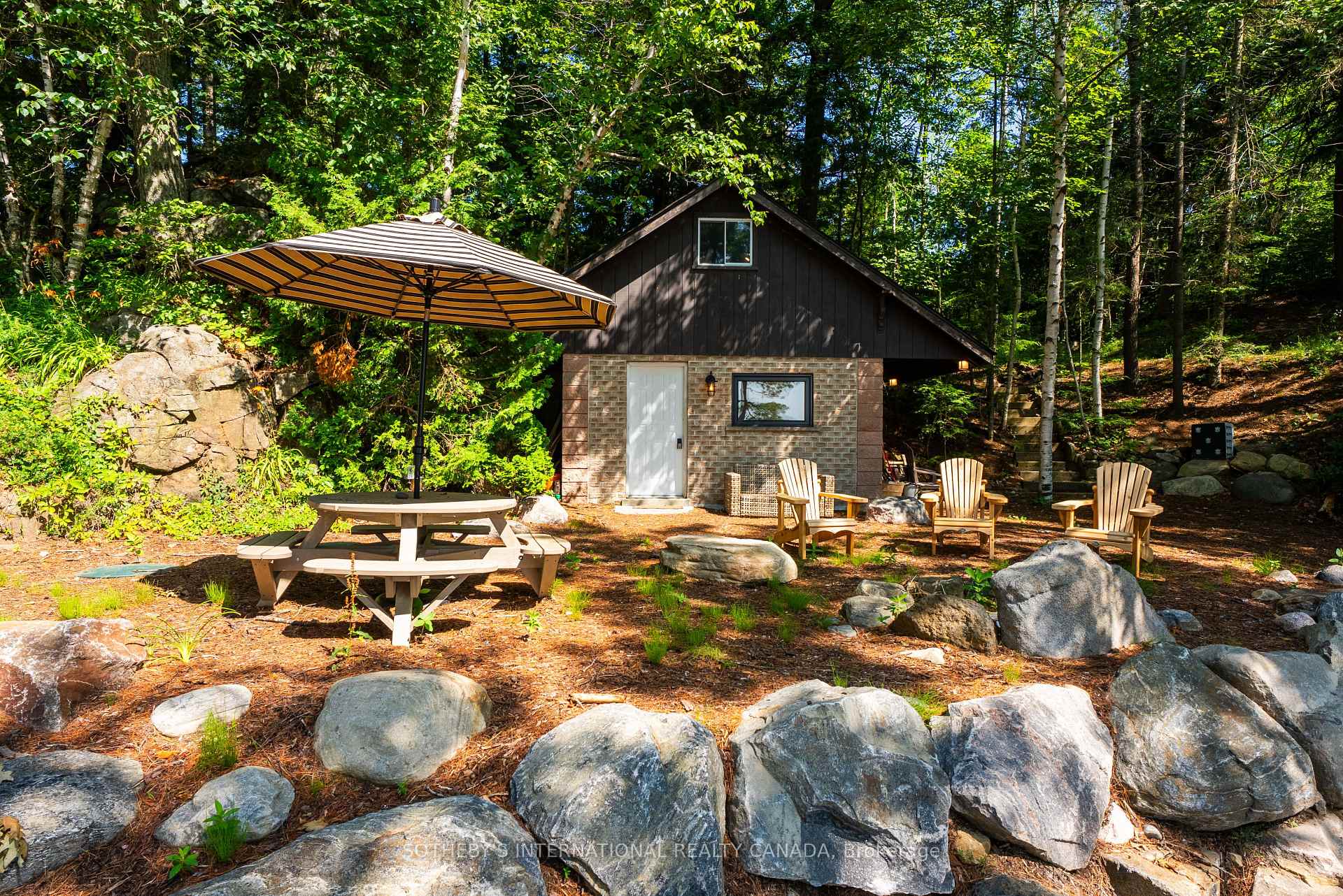 1023 McCabe Road, Lake of Bays — photo 4 of 5
