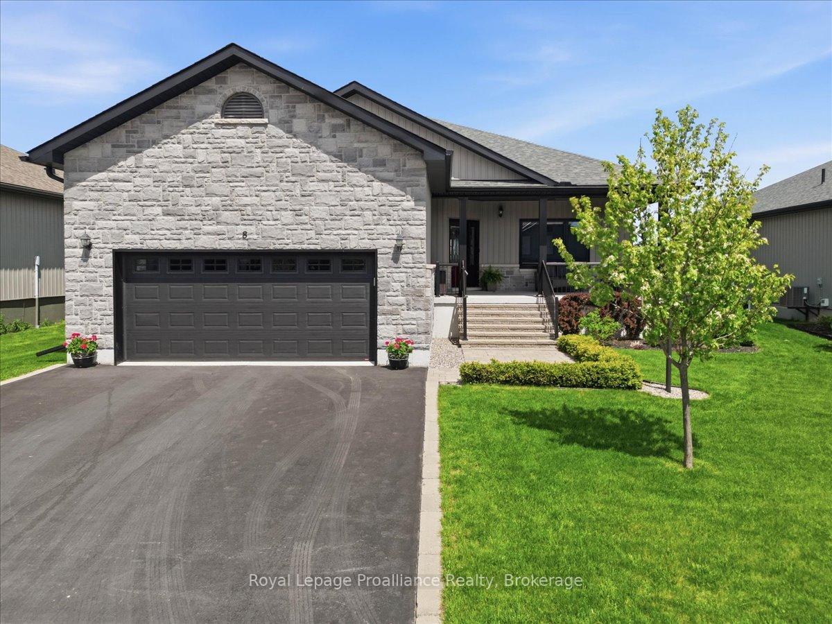 8 Dorchester Drive, Prince Edward County — photo 4 of 5