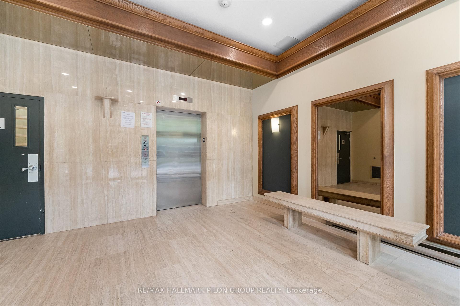154 Nelson Street 902, Lower Town - Sandy Hill — photo 2 of 5