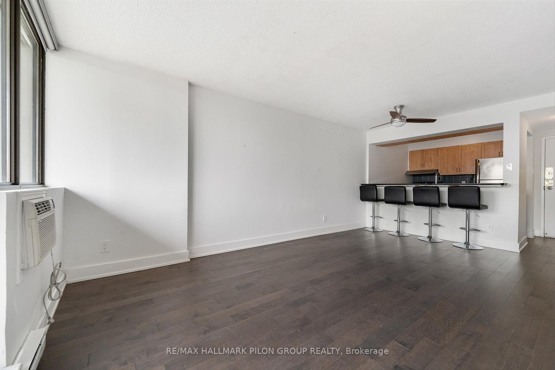 154 Nelson Street 902, Lower Town - Sandy Hill — photo 5 of 5