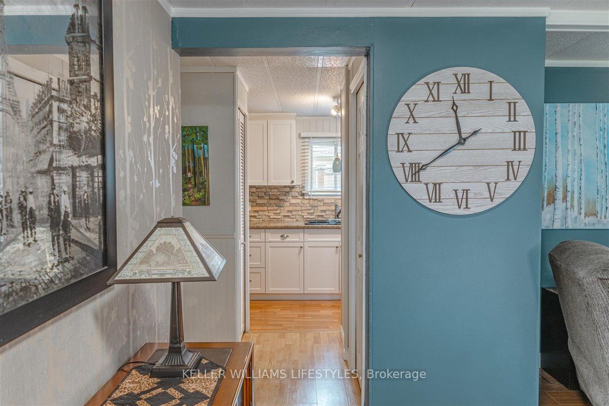 239 Southwind Court, South Huron — photo 4 of 5