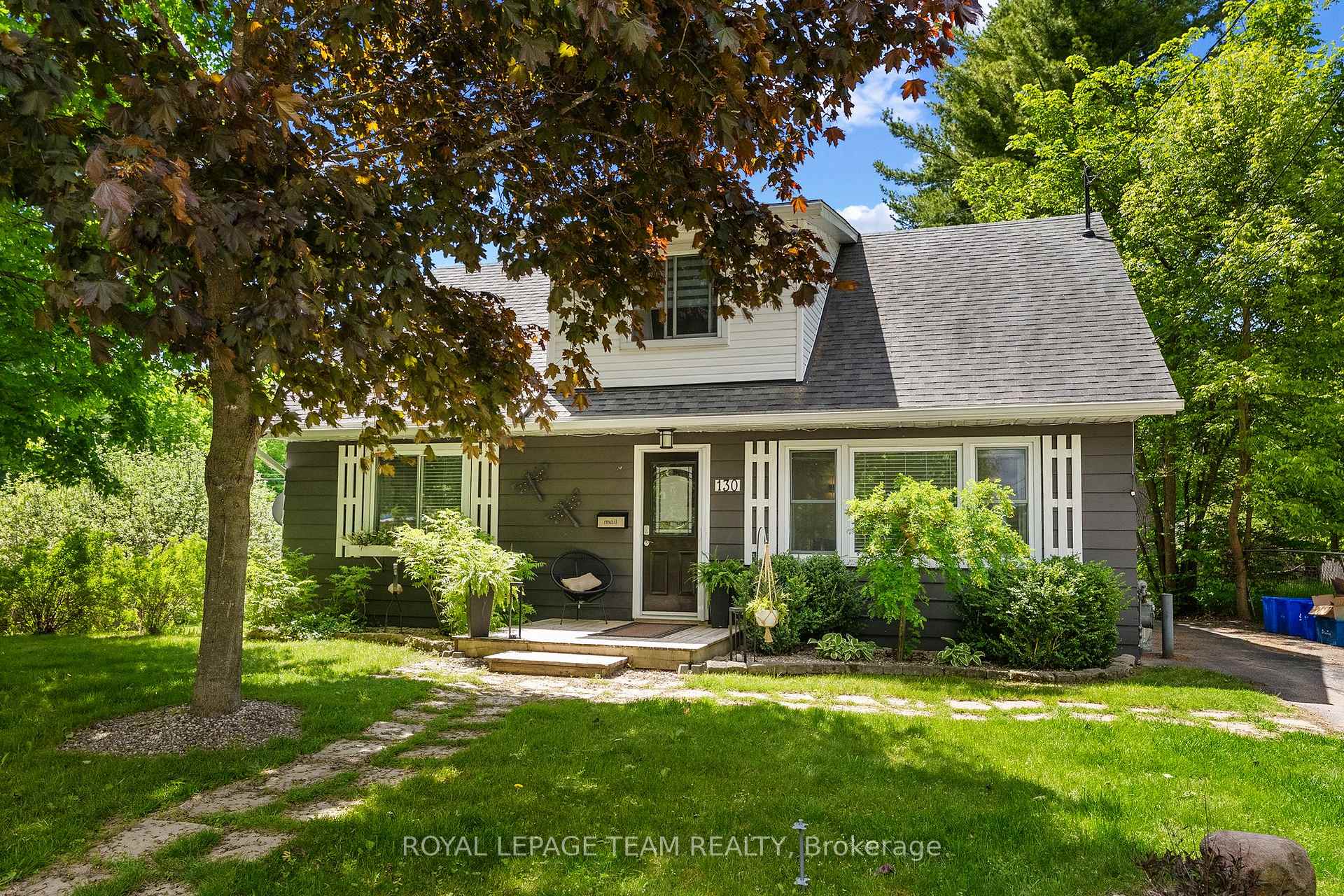 130 Hayes Street, McNab/Braeside — photo 3 of 5