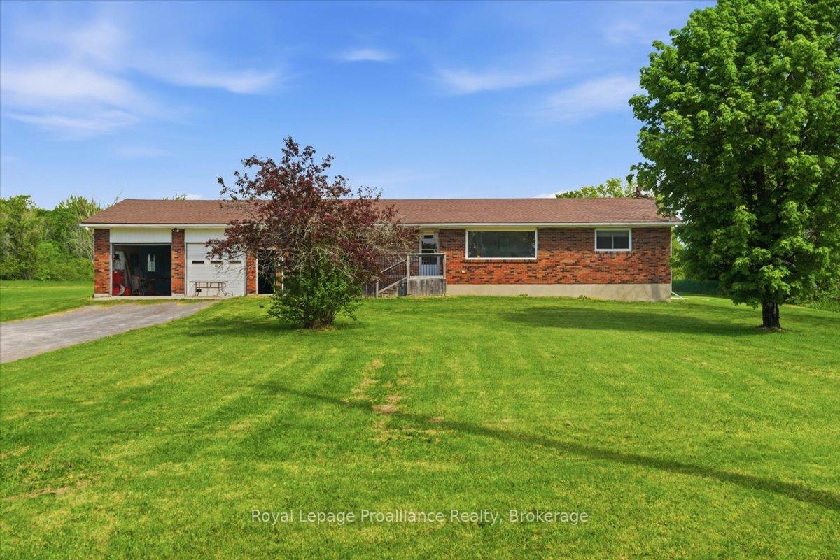 1063 Casey Road, Belleville, ON K8N 4Z6 — Belleville, Ontario