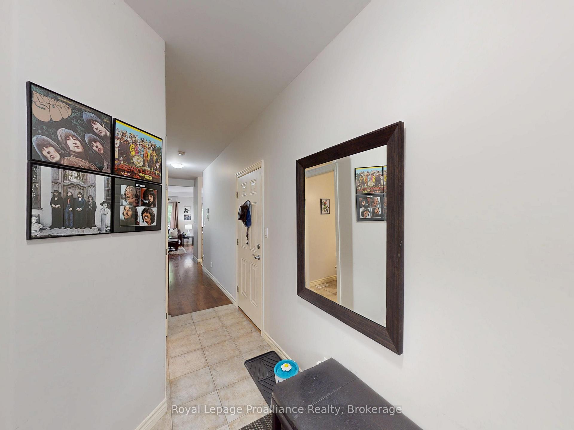 194 Haig Road 33, Belleville — photo 3 of 5