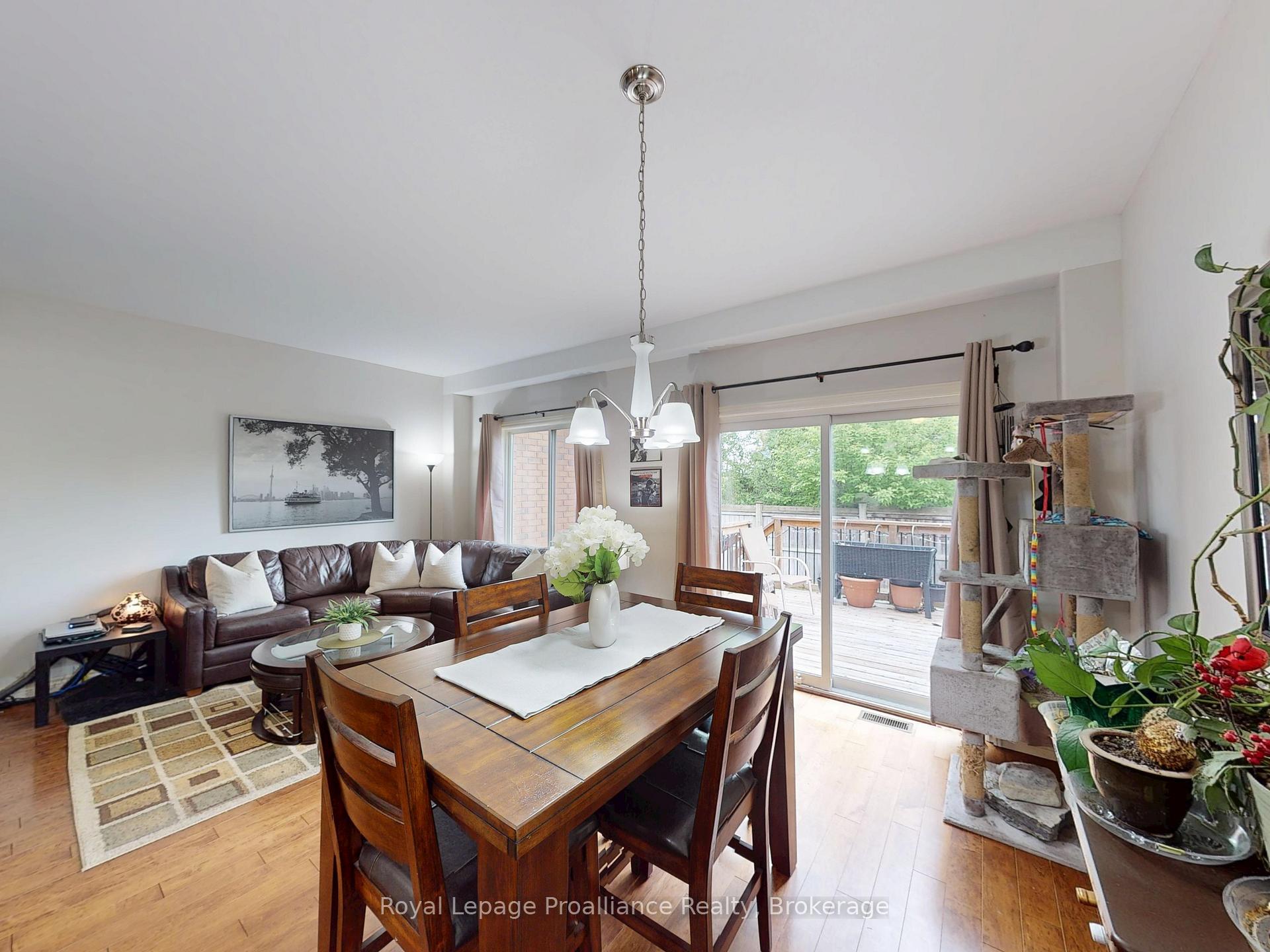 194 Haig Road 33, Belleville — photo 5 of 5