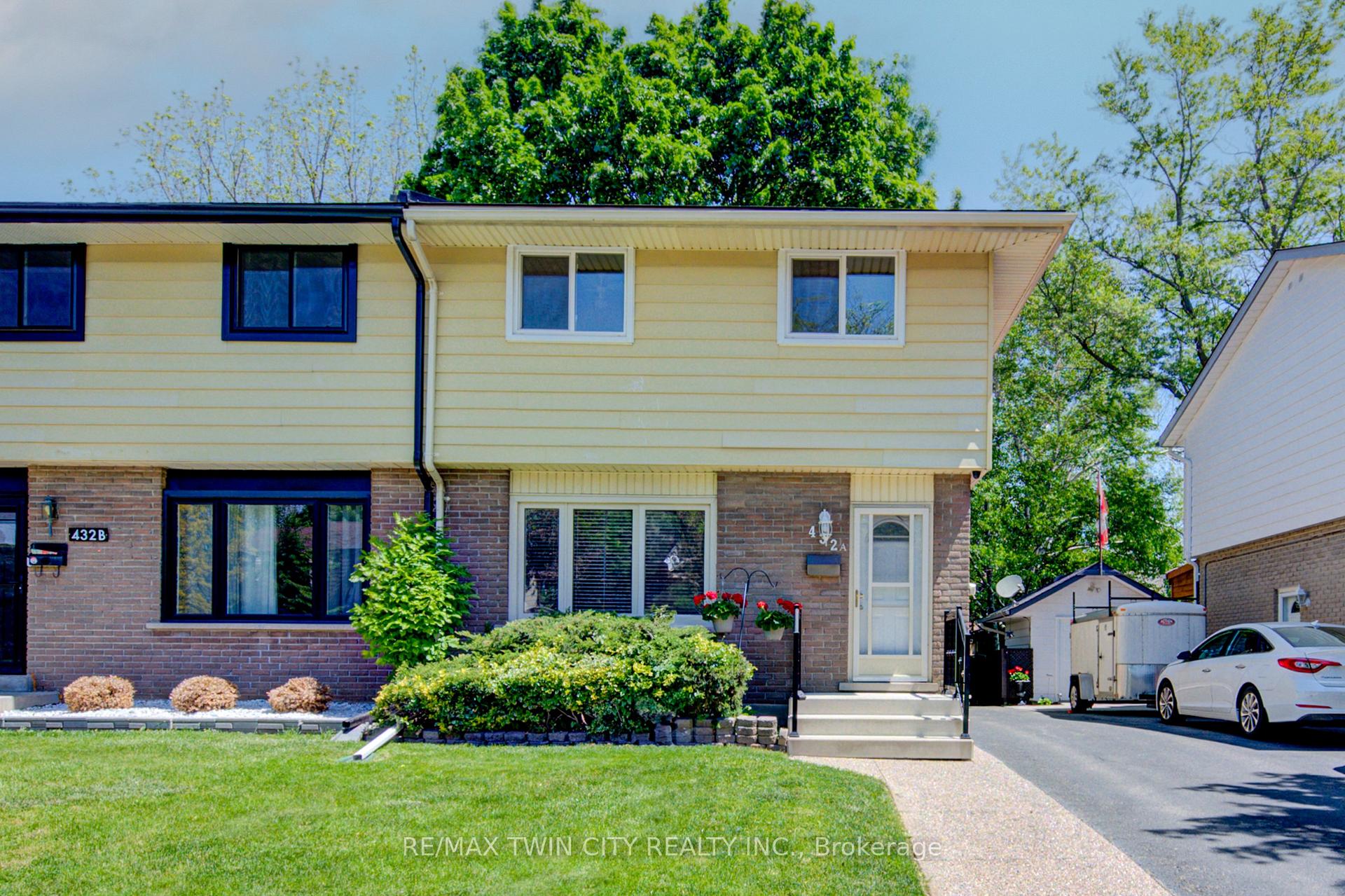 432 Lee Avenue A, Waterloo, ON N2K 2L7 — Waterloo, Ontario